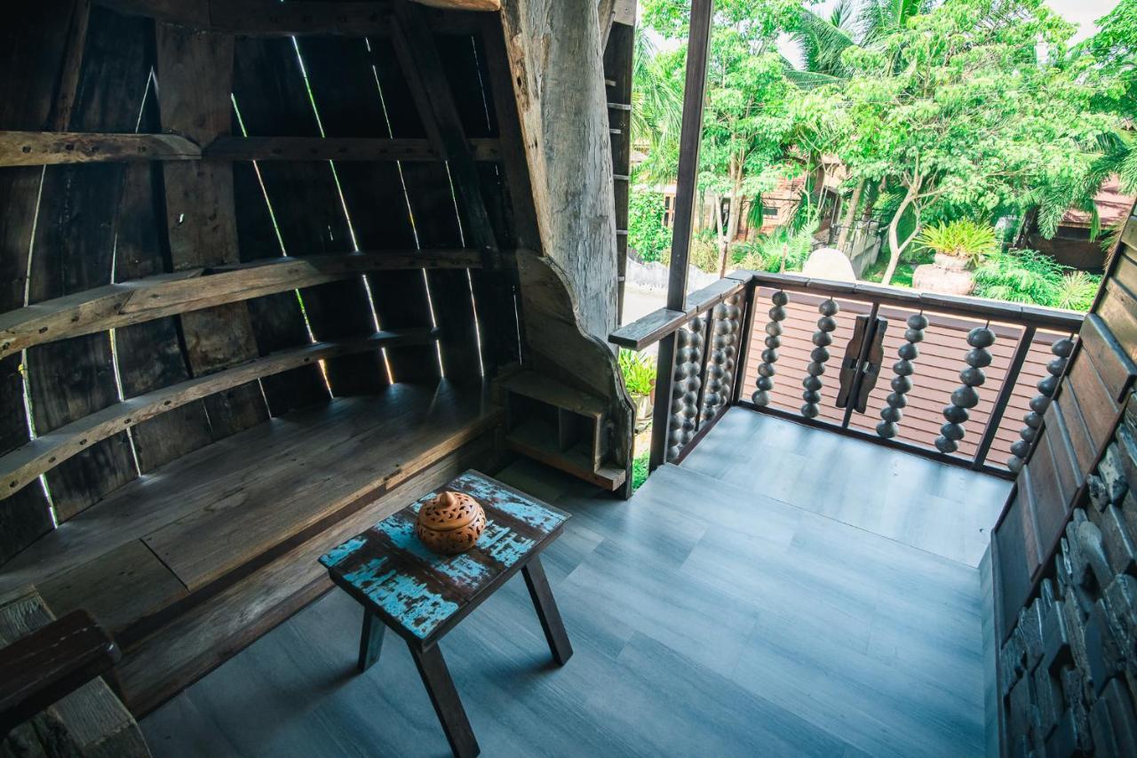 Suankaew​ Art​ Hostel​ Chonburi Extérieur photo