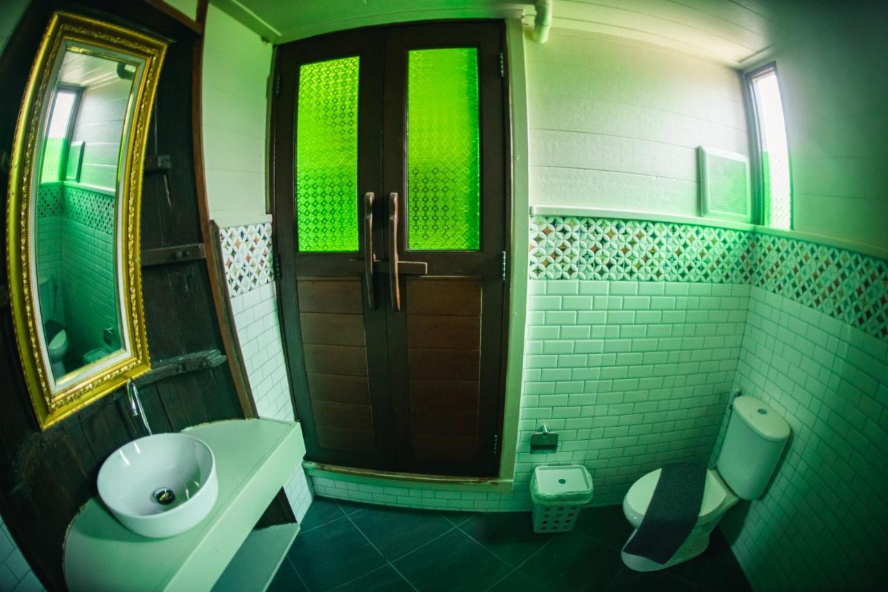 Suankaew​ Art​ Hostel​ Chonburi Extérieur photo